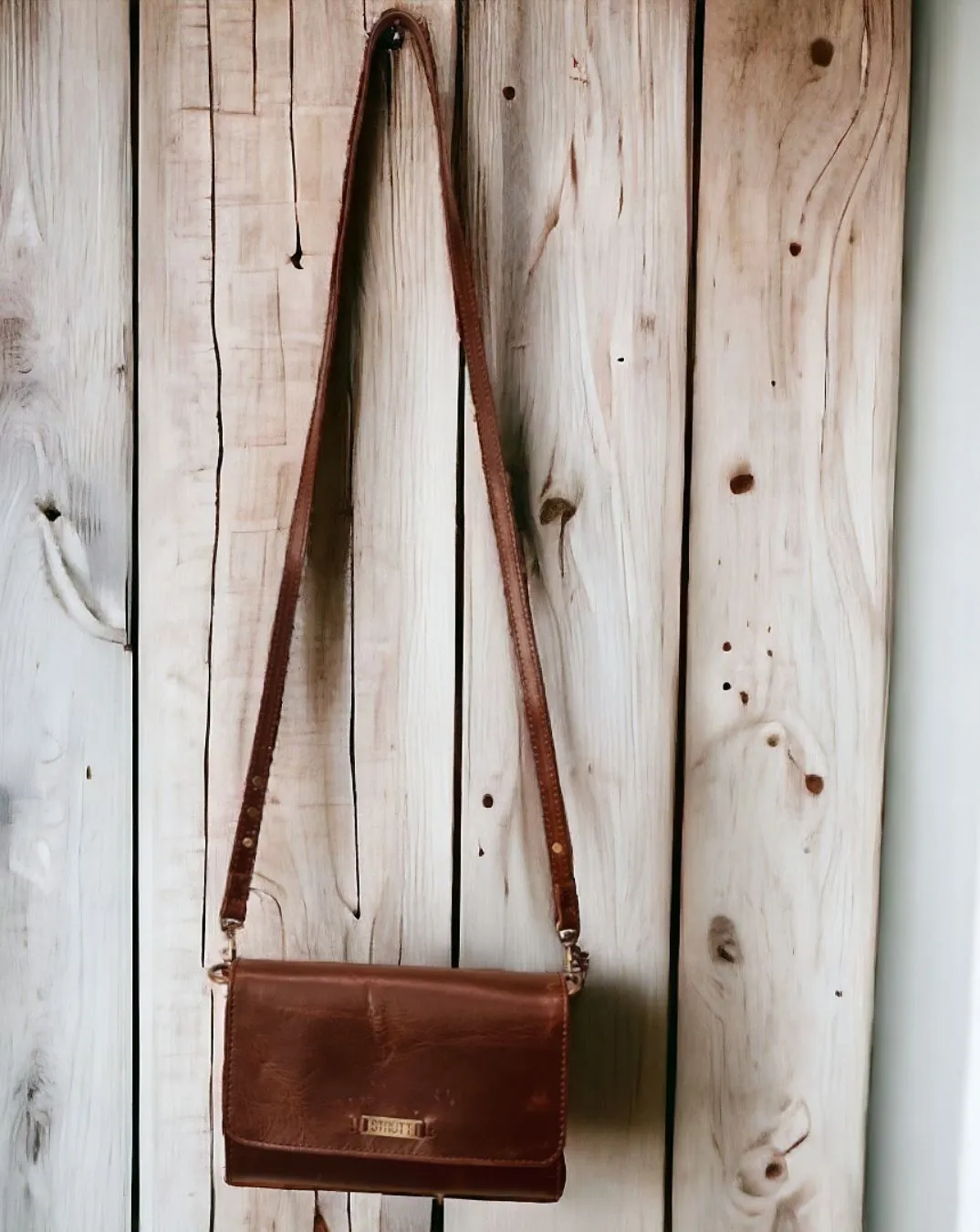 VersaCarry 2-in-1 Leather Sling Wallet - Sling Bag
